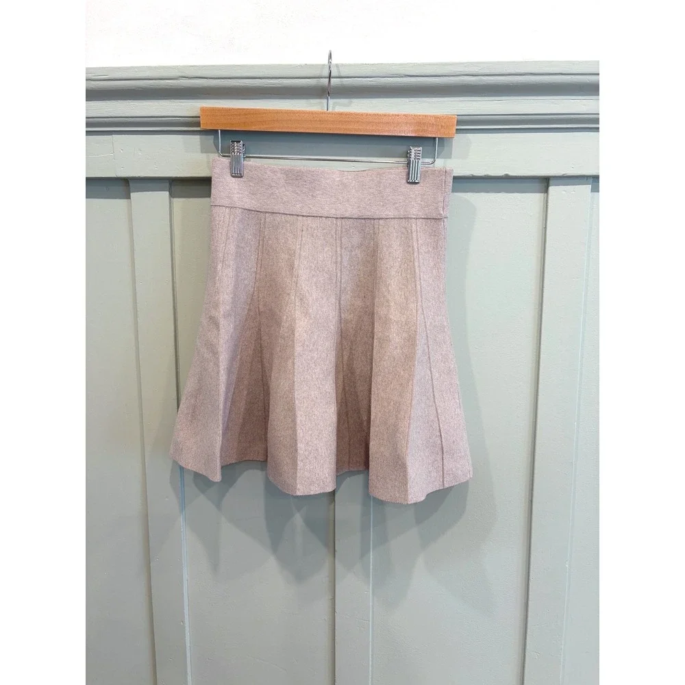 Club Monaco Oatmeal Heather Knit Pleated A-Line Mini Skirt Beige S